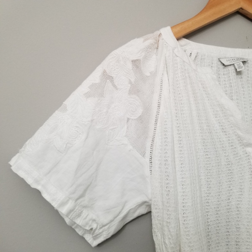 Lucky Brand White Embroidered Floral Sleeve Top - Picture 4 of 8